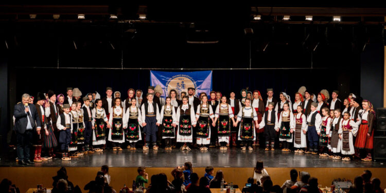 Druženje uz folklor