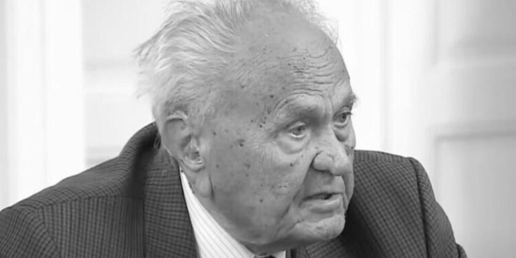 Umro Josip Manolić u 105. godini