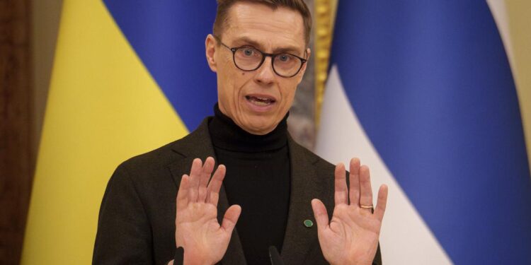 Predsednik Finske: NATO bi trebalo da se pripremi za moguć sukob sa Rusijom
