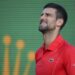 Novak uz povređenog oca u bolnici