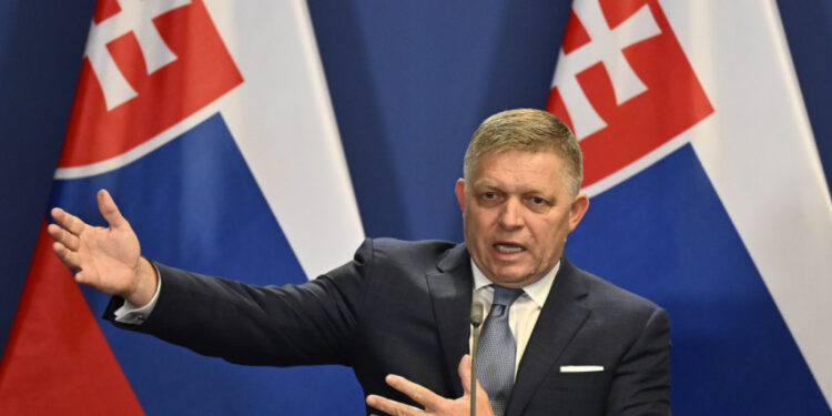 Fico: Slovačka vlada planira da oporezuje zaslađena bezalkoholna pića
