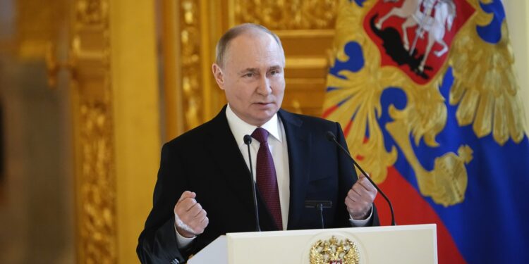 Putin: Rusija će nastaviti da radi na formiranju multipolarnog svetskog poretka