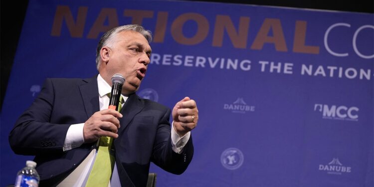 Orban upozorava: Evropa se igra vatrom…