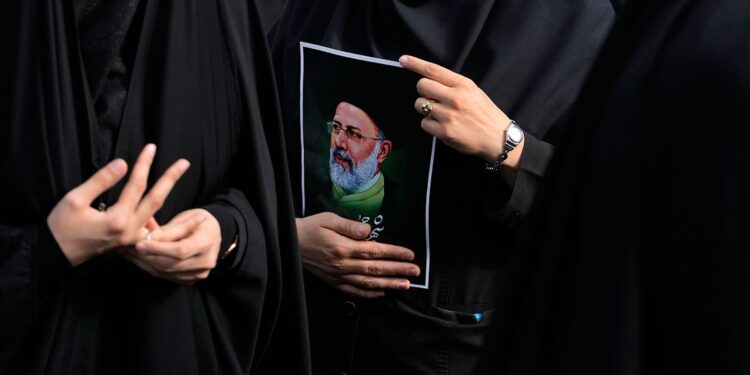 “Njujork tajms” objavio nove informacije o pogibiji iranskog predsednika