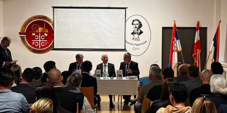 Titovo kumče na Ist Riveru