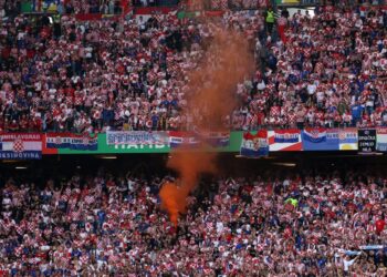 UEFA pokrenula istragu protiv FS Hrvatske i FS Albanije zbog povika „Ubij Srbina“