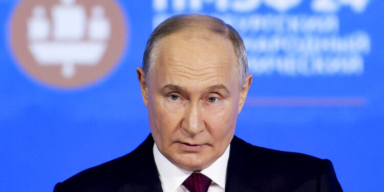 Putin upozorava: Moguće su izmene ruske nuklearne doktrine