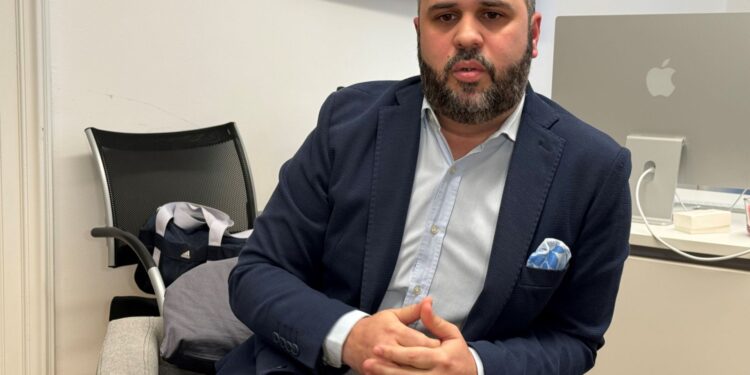 Dobrilović: Skandalozna izjava Šidera, mora da poštuje volju građana Srbije