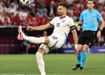 Tadić najavio povlačenje?