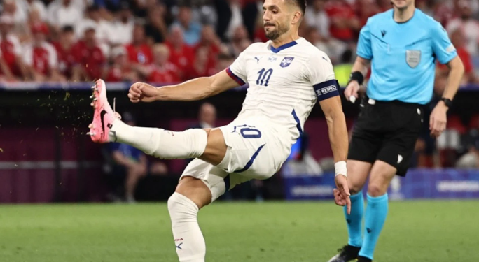 Tadić najavio povlačenje?