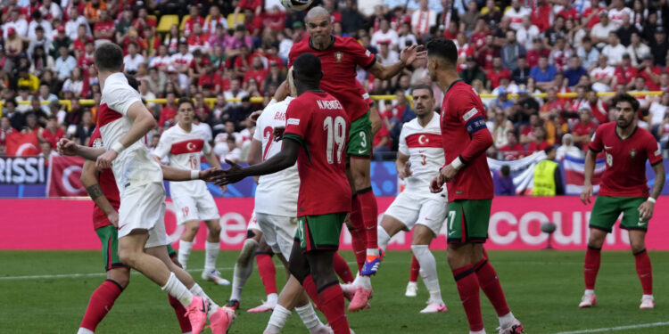 Fudbaleri Portugala deklasirali Tursku i obezbedili prvo mesto u grupi F