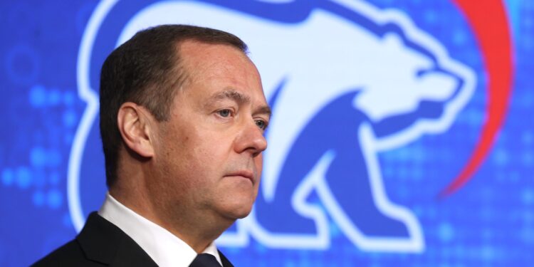 Medvedev: Rusija je mogla da stupi u NATO, a onda se desilo bombardovanje Beograda…