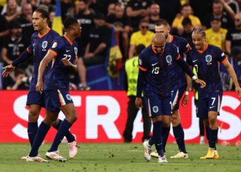 Fudbaleri Holandije u četvrtfinalu Evropskog prvenstva posle pobede nad Rumunijom