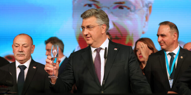 Plenković ponovo izabran za predsednika HDZ