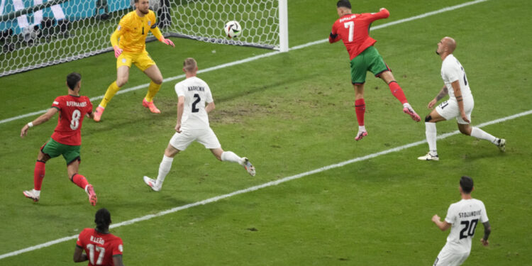 Portugalija i Ronaldo preživeli Slovence!