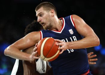 Denver poslao poruku Jokiću posle poraza od SAD (FOTO)