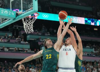 Junački preokret Srbije: Od -24 do olimpijskog polufinala!