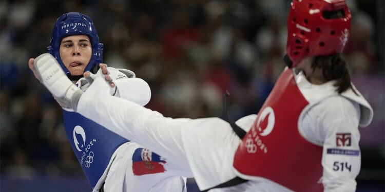 Srpska tekvondistkinja Aleksandra Perišić osvojila srebrnu medalju