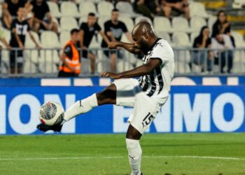 Nižu se porazi, Partizan tone: I Gent osvojio Humsku!
