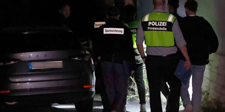 Horor u gradskom prevozu u Nemačkoj: Izbola pet putnika pred decom