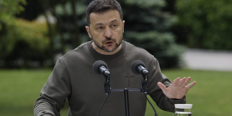 Zelenski: Ukrajini treba dalekometna sposobnost koja će naterati Rusiju da traži mir