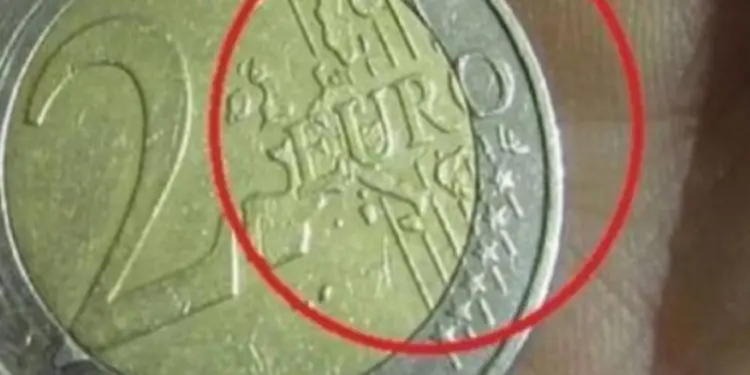 Imate novčić od 2 evra u džepu? Za jedan poseban može se dobiti više od 2.500 evra!