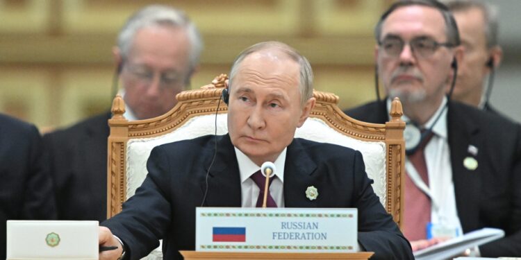 “Putin je otvoren za razgovor sa Šolcom, ali…”
