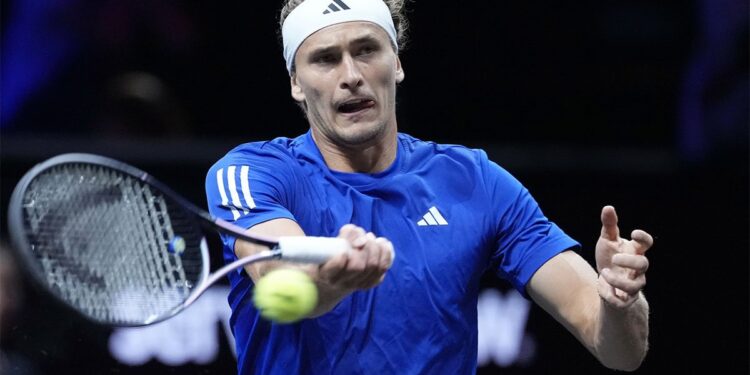 Zverev “sklonjen” sa Novakovog puta