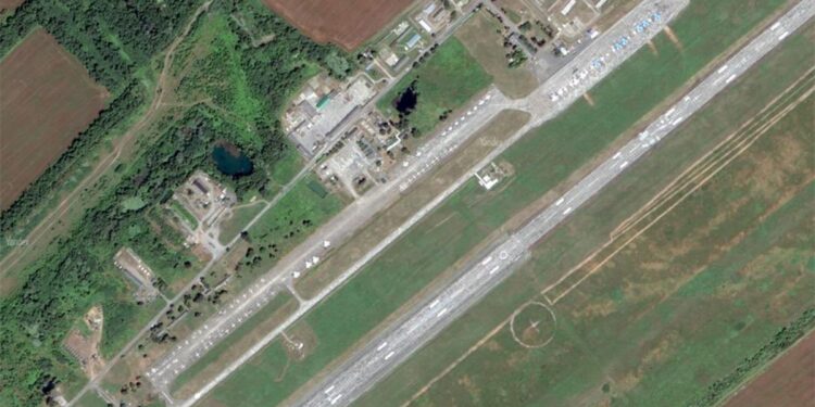Ukrajina napala ruski aerodrom: Glavna zgrada uništena (VIDEO)