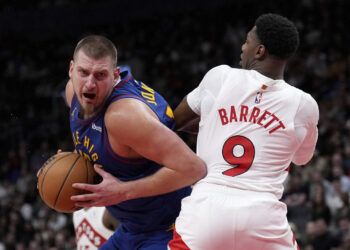 Denver pobedio Toronto, Jokić ponovo maestralan (VIDEO)