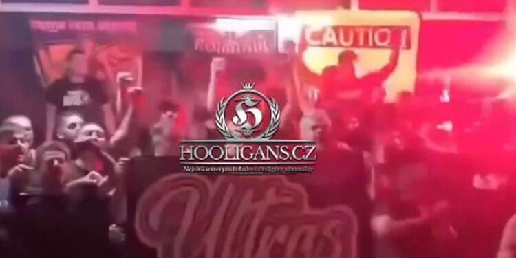 Navijači Kipra i Rumunije skandirali „Kosovo je Srbija“ (VIDEO)