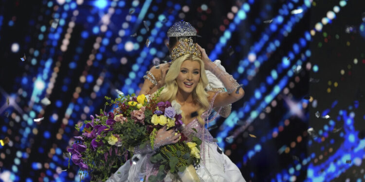 Izabrana nova Mis univerzuma (FOTO)