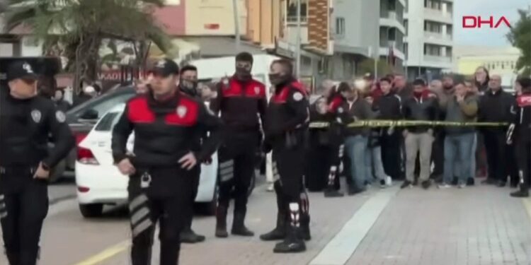 Nezapamćen masakr u Turskoj: Ubio sedmoro ljudi, među njima i svoje dete (FOTO)