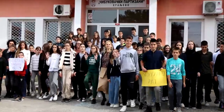Kampanjom „Deca marširaju za mir u svetu” – SOS Dečija sela obeležavaju Svetski dan deteta