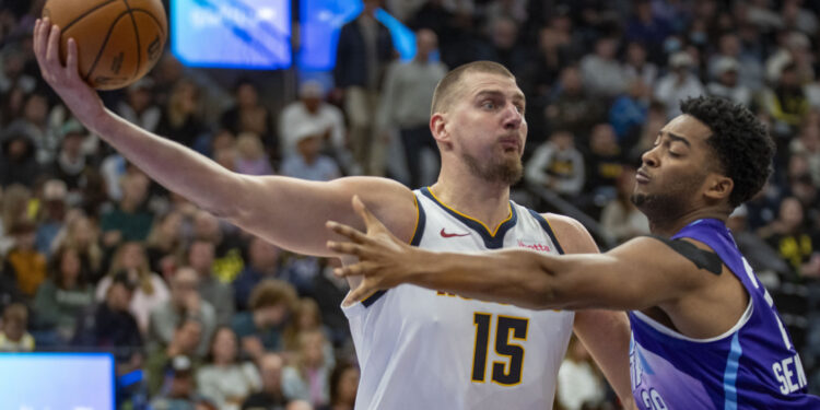 Denver pobedio Jutu, Jokić najefikasniji na meču (VIDEO)