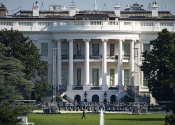 Evo kolika je godišnja plata predsednika Amerike, a šta mu sleduje kad ode u penziju