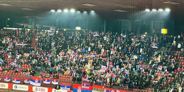 Tuča Srba i Albanaca na tribinama u Cirihu (VIDEO)