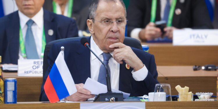 Lavrov: Rusija pomaže sirijskoj vojsci, ne možemo da predvidimo dalji razvoj situacije