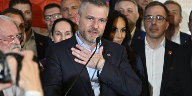 Pelegrini: Ukrajina će morati da se pomiri sa ustupkom svojih teritorija