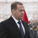 Medvedev: Tramp neće imati lake pregovore sa Kijevom