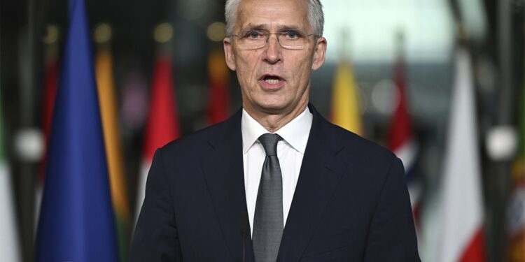 Stoltenberg: Ako Ukrajina privremeno ustupi Rusiji teritorije…