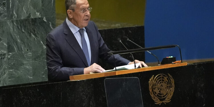 Lavrov o stavu Zapada da je potrebno postići prekid vatre da bi Ukrajina predahnula