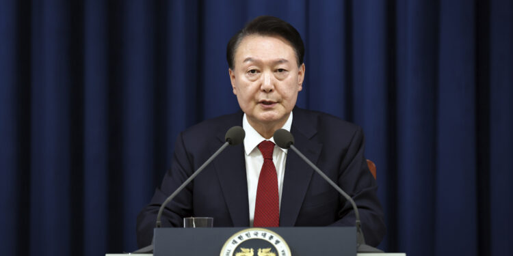Parlament J. Koreje usvojio predlog zakona za otvaranje istrage protiv Jun Suk Jeola