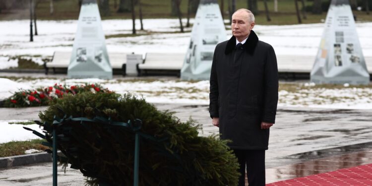 Putin: Sovjetski narod doneo život, mir i slobodu čovečanstvu