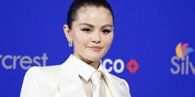 Trampove pristalice traže deportaciju Selene Gomez