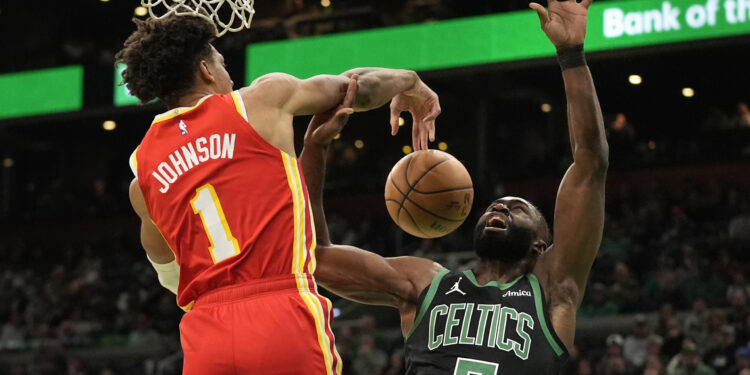 Košarkaši Atlante posle produžetka pobedili Boston, Bogdanović ubacio sedam poena