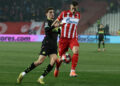 Fudbaleri Crvene zvezde poraženi od PSV-a, od 0:3 umalo do remija