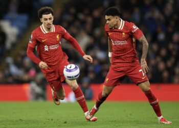 Šampionski ples Liverpula usred Mančestera!