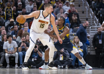 Jokić do rekorda u pobedi Denvera nad Indijanom (VIDEO)