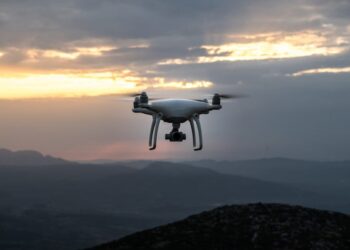 Bugarska policija traga za vlasnikom neidentifikovanog drona nad aerodromom u Sofiji